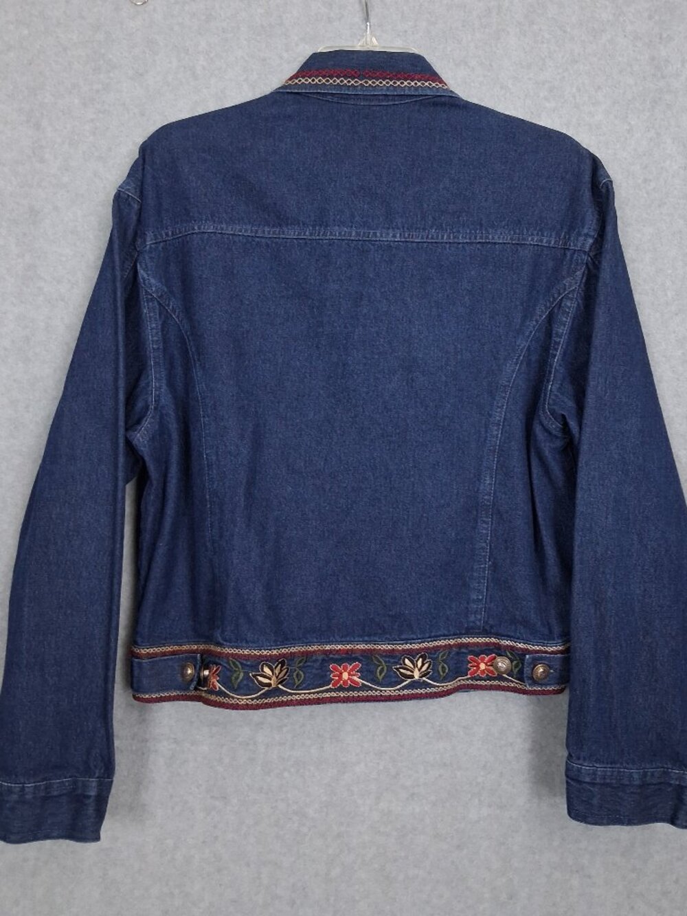 Rebecca Malone | Dark Wash Short Denim Jacket with Red Floral Embroidery | Sz L - Picture 4 of 8